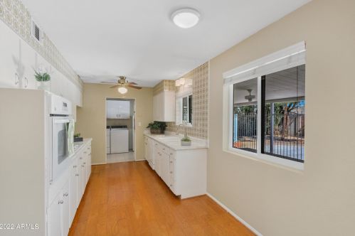 3122 Cholla St, Phoenix AZ 85029-3142 exterior