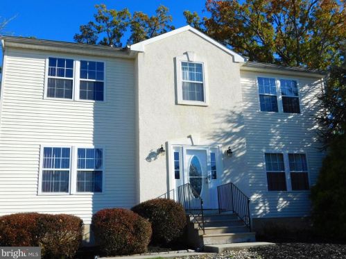 612 Schaeffer Ave, West Deptford NJ 08096-6631 exterior