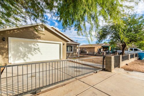 5025 35th Dr, Phoenix, AZ 85041-2621