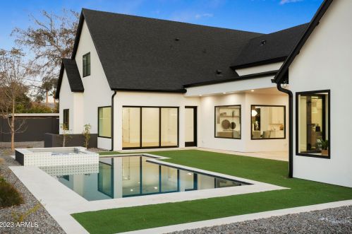 222 Belmont Ave, Phoenix AZ  85021-7229 exterior