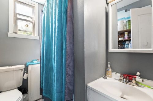 44 Fern St, Lawrence MA 01841-1213 exterior