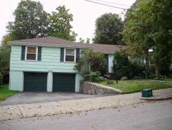 202 Evelyn Rd, Newton, MA 02468-1043