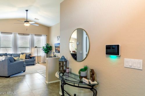 2708 Beverly Rd, Phoenix, AZ 85042-7066