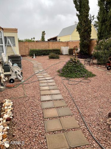 19620 25th Pl, Phoenix, AZ 85050-1904