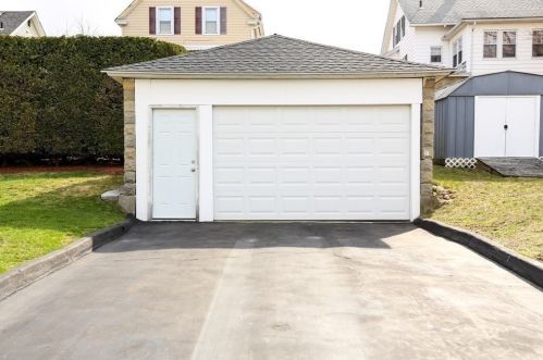 48 Proctor St, Worcester MA 01606-2729 exterior