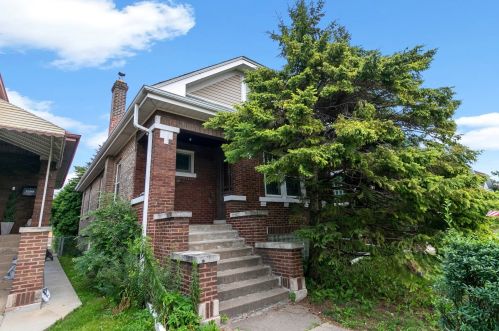 2311 Home Ave, Forest View, IL 60402-2109