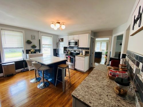 229 Cohasset St, Worcester MA 01604-2356 exterior