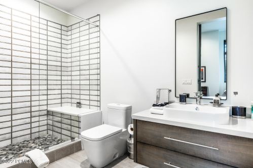 215 White Pne Cyn Rd, Park City UT 84060-6514 exterior