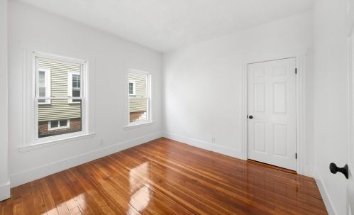 36 Lambert Ave, Chelsea MA 02150-1304 exterior