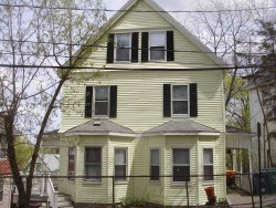 34 Oakland St, Newton, MA 02458-1848