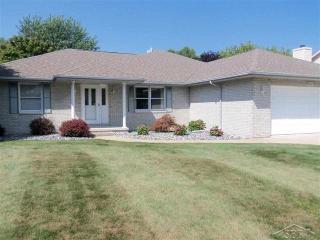 6078 Dewhirst Dr, Saginaw, MI 48638-4304