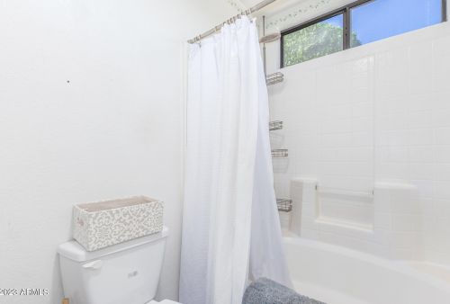 20250 32 Pl, Phoenix AZ 85008-6209 exterior