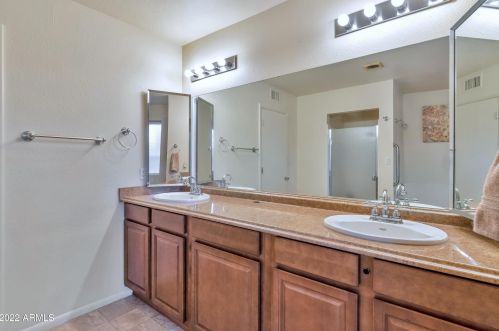 219 Carol Ann Way, Phoenix AZ 85032-4060 exterior