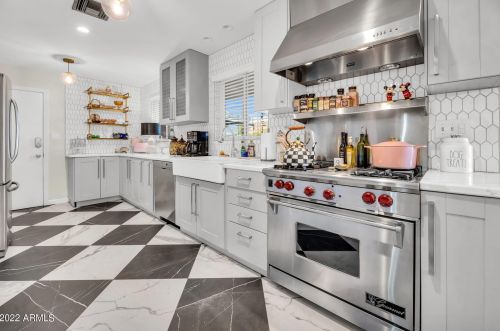 2008 Edgemont Ave, Phoenix AZ  85009-1944 exterior