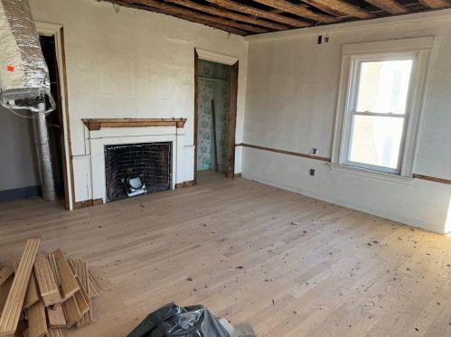 1307 Washington St, Braintree MA 02184-8623 exterior