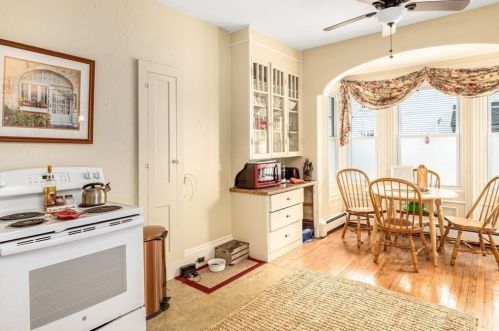 13 Blanchard Rd, Weymouth MA 02190-2840 exterior