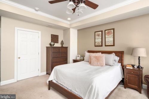 152 Burnet Cres, Trenton NJ 08691-4150 exterior