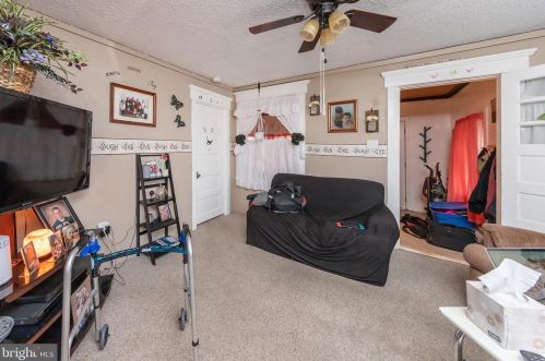 1359 Crown Pt Rd, West Deptford NJ 08093-1710 exterior