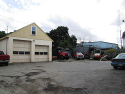 11 Harvey Pl, Newton, MA 02465-2020