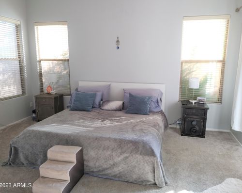 35826 33rd Ln, Phoenix AZ  85086-4201 exterior