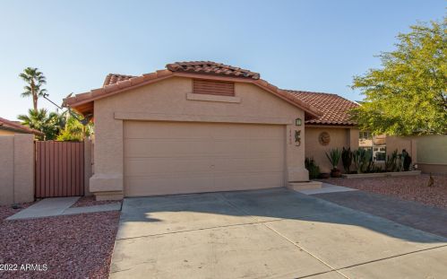 19460 36th St, Phoenix, AZ 85050-3941
