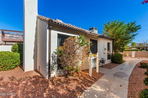 1187 Belmont Ave, Phoenix AZ  85020-4162 exterior