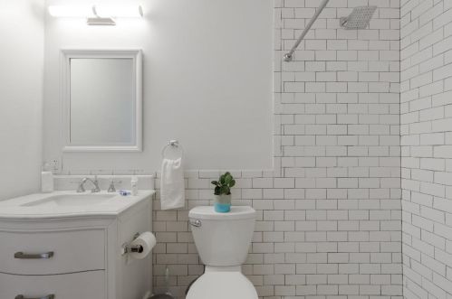 1631 Catalina Dr, Phoenix AZ 85018-7212 exterior