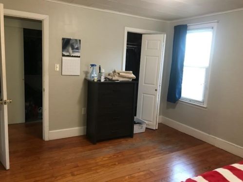 21 Britannia St, Taunton MA 02780-1633 exterior