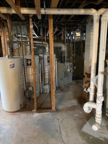 119 Division St, New Bedford MA 02744-1112 exterior