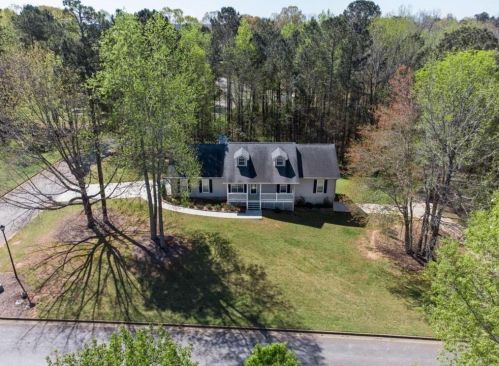 529 Mckenzie Ave, Stockbridge GA 30281-6720 exterior