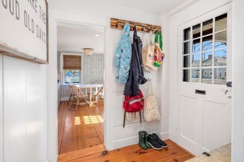 287 North St, Hingham MA 02043-2232 exterior