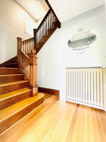 80 Central Ave, Newton MA 02460-1714 exterior