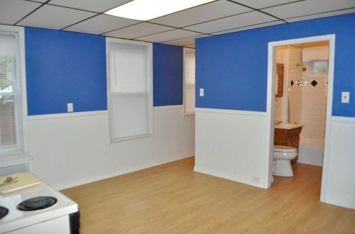 68 Windsor St, Worcester MA 01605-2141 exterior