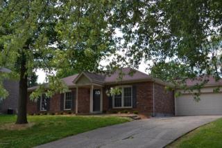 3010 Winterhaven Rd, Louisville, KY 40220-2853