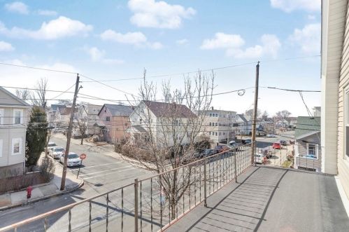 25 Edith St, Everett MA 02149-1718 exterior