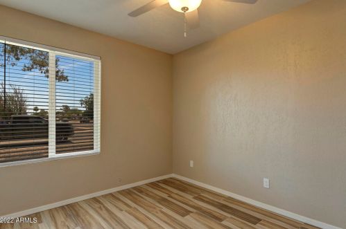 17822 18 Dr, Phoenix AZ 85023-2358 exterior