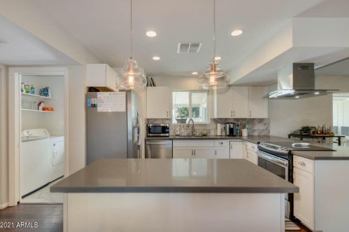 3639 Cholla St, Phoenix AZ 85029-3129 exterior