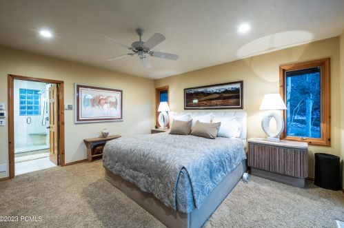 2068 Mahre Dr, Park City UT 84098-8508 exterior