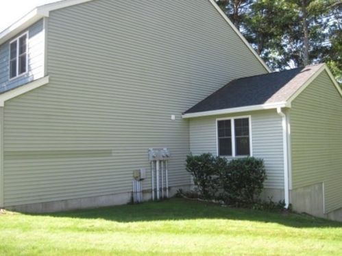 11 Mill Stone Cir, Templeton MA  01468-1483 exterior