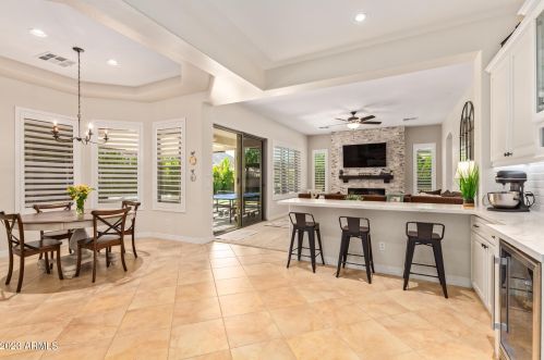 26518 51st Dr, Phoenix AZ  85083-1274 exterior