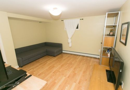 268 Jackson St, Newton MA 02459-2511 exterior