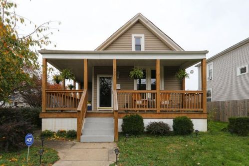 4901 5th St, Louisville, KY 40214-1303