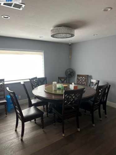 1546 Scenicview Dr, San Leandro CA  94577-5331 exterior