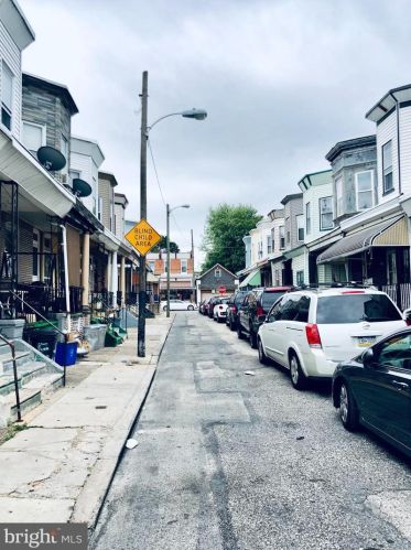 4445 Bancroft St, Philadelphia, PA 19140-1821