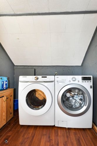 1319 Home Ave, Forest View IL 60402-1239 exterior