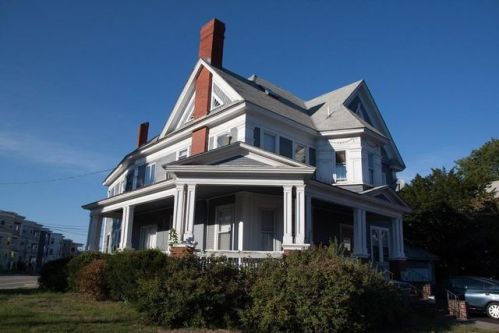 25 Logan St, Lawrence MA  01841-1959 exterior