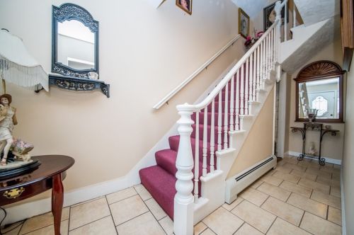 195 Arnold St, New Bedford, MA 02740-3534