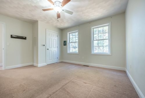 123 Pleasant Vly St, Methuen MA 01844-7227 exterior