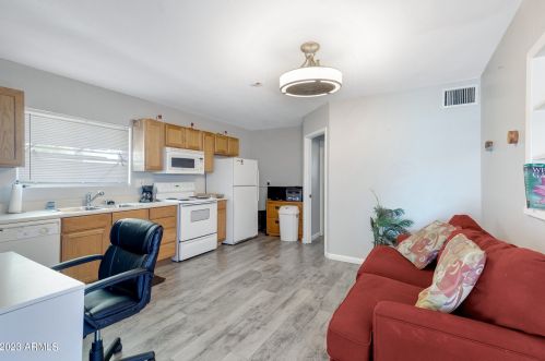 11624 31 Dr, Phoenix AZ 85029-3202 exterior