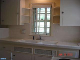 40 American St, West Deptford NJ  08096-2106 exterior